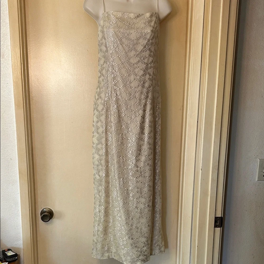 Alex Evenings Spaghetti Strap Cream Lace Gown size 14